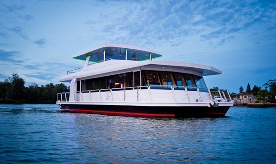 Boat charter in Sydney providing a wonderful space for memorable social experiences.
