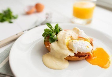 Clearview Champagne Breakfast Day Charter Package